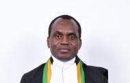 O Ven. Juiz Sylvain Oré, Costa do Marfim,