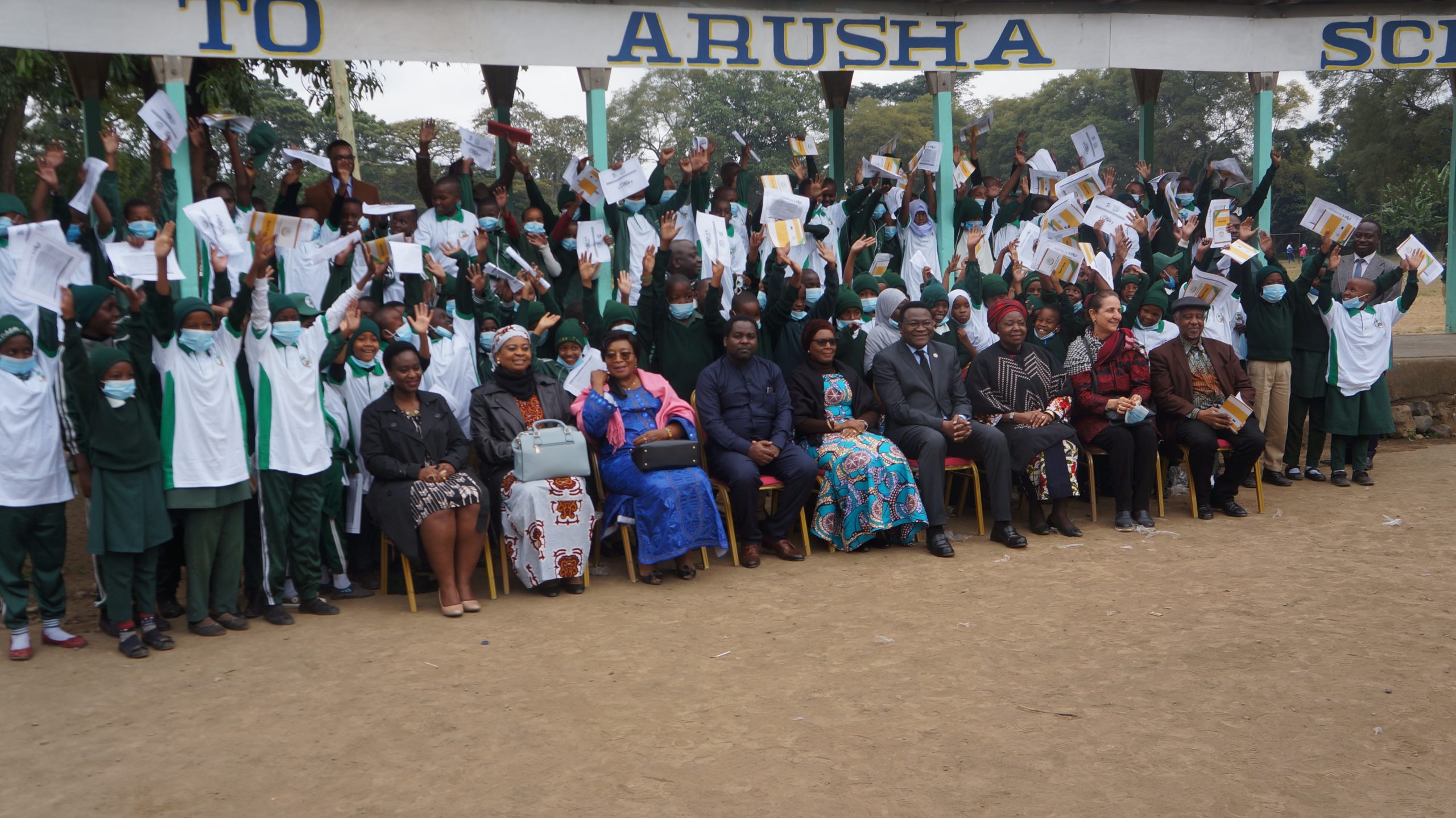 LA COUR AFRICAINE CÉLÈBRE LA JOURNÉE DE L'ENFANT AFRICAIN À ARUSHA